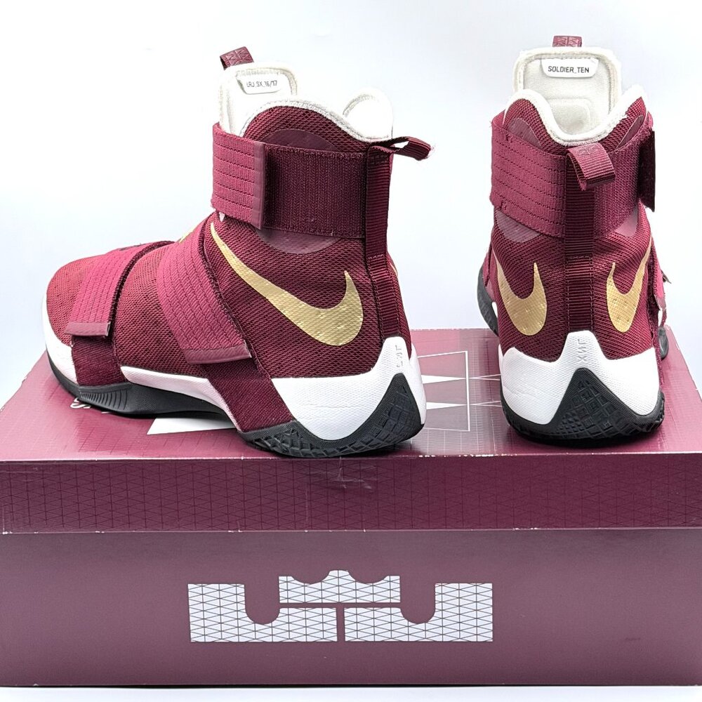Nike LeBron Soldier 10 iD